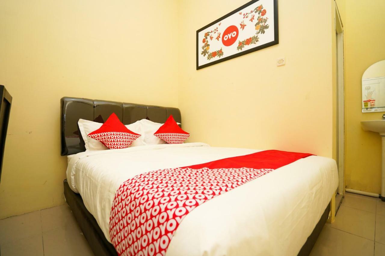 Oyo 998 La'Ana Residence Surabaya Ngoại thất bức ảnh